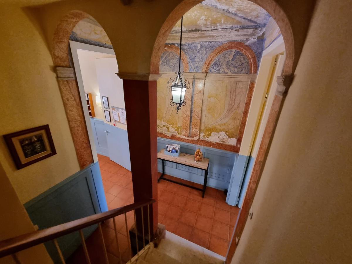 Hotel Torino Масну Екстериор снимка