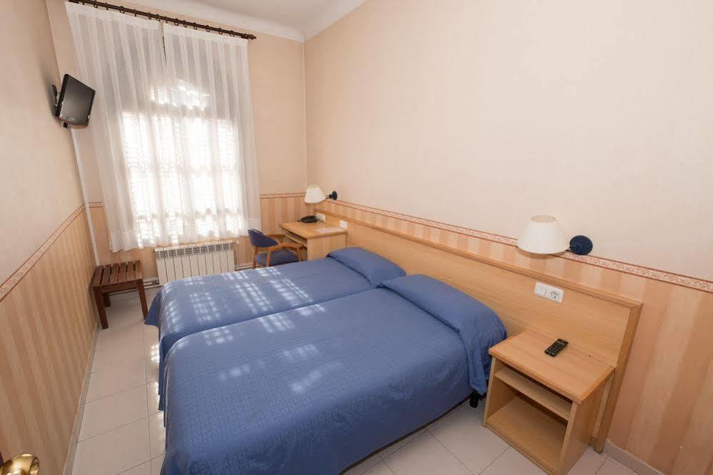 Hotel Torino Масну Екстериор снимка